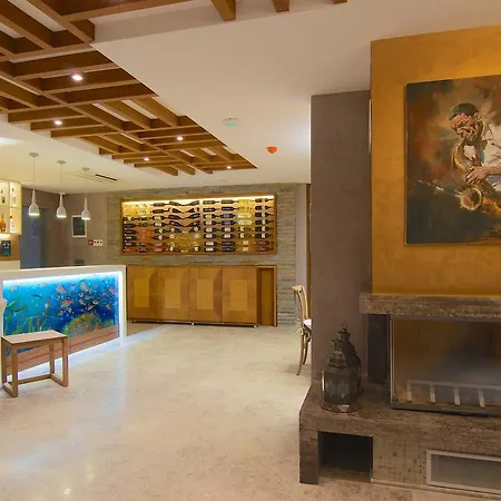 Marisol Boutique Hotel