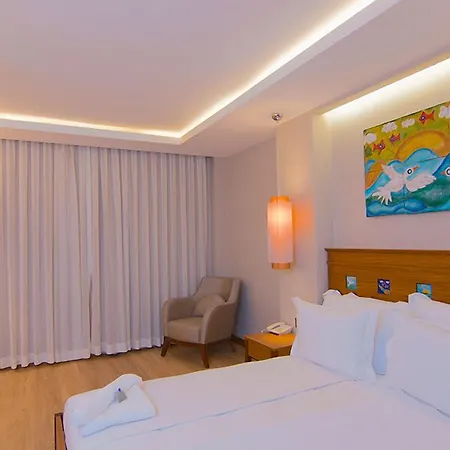 Marisol Boutique Hotel 3*